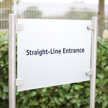 Πινακίδα Εταιρείας "Straight-Line Entrance"