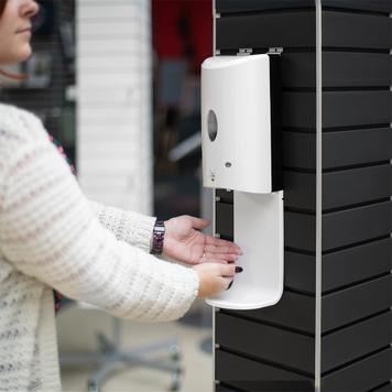 Dispenser Αντισηπτικού „Sensor-Wall“ για Πάνελ Σλατ Slatwall